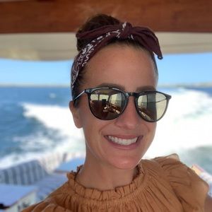 Meet your Posher, Amy lynn